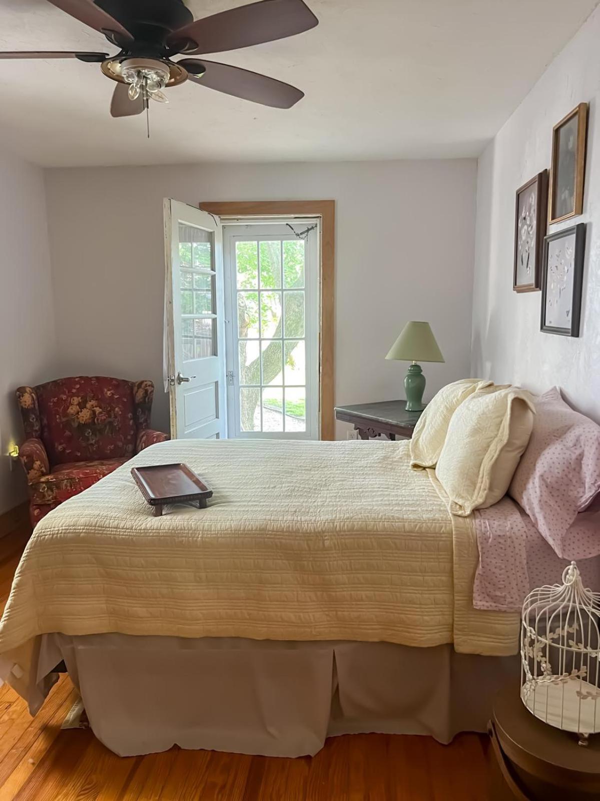 Historic Downtown Gem Holiday home *